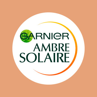 Garnier Ambre Solaire Super UV Refreshing Water SPF 50 Fluido Viso
