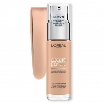 L'Oréal Paris Accord Parfait Fondotinta Fluido Naturale 2.N Vanille