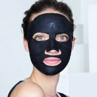 Garnier SkinActive Maschera Nera Pure Charcoal in Tessuto Effetto